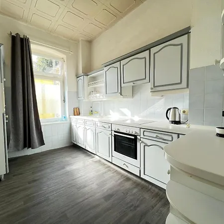 Zentrale Monteurwohnungen In Ideal Fuer Teams Neumünster