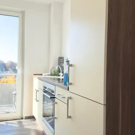 Apartment Zentrale Monteurwohnungen In Ideal Fuer Teams & Gruppen Mit Kueche & Wlan *