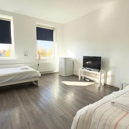 Zentrale Monteurwohnungen In Ideal Fuer Teams *