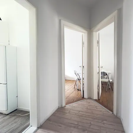 Apartment Zentrale Monteurwohnungen In Ideal Fuer Teams & Gruppen Mit Kueche & Wlan