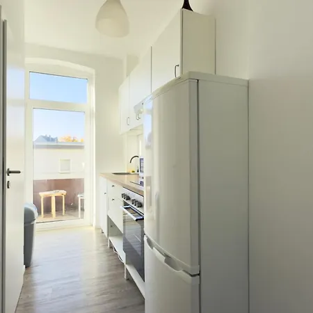 Apartment Zentrale Monteurwohnungen In Ideal Fuer Teams & Gruppen Mit Kueche & Wlan