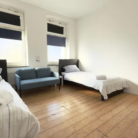 Apartment Zentrale Monteurwohnungen In Ideal Fuer Teams & Gruppen Mit Kueche & Wlan *