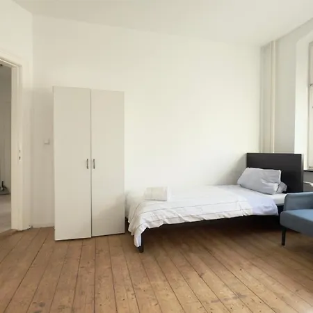 Zentrale Monteurwohnungen In Ideal Fuer Teams דירה