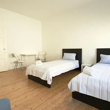 Zentrale Monteurwohnungen In Ideal Fuer Teams & Gruppen Mit Kueche & Wlan Apartment Neumuenster