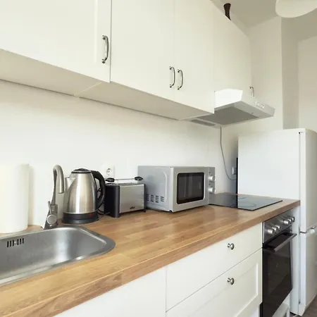 Zentrale Monteurwohnungen In Ideal Fuer Teams Neumünster